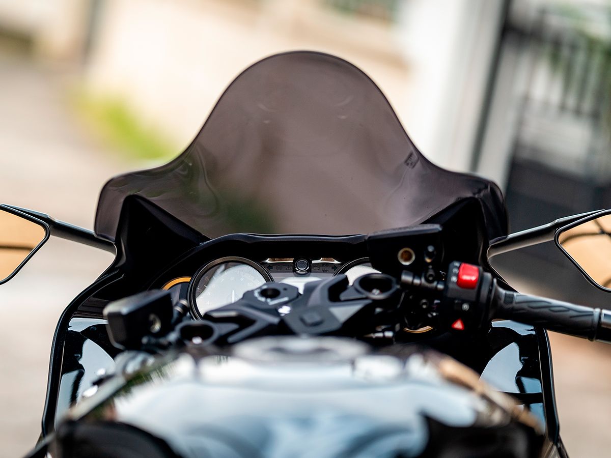 WRS RACE HIGH WINDSCREEN SUZUKI GSX-R 1300 HAYABUSA 2021-2025